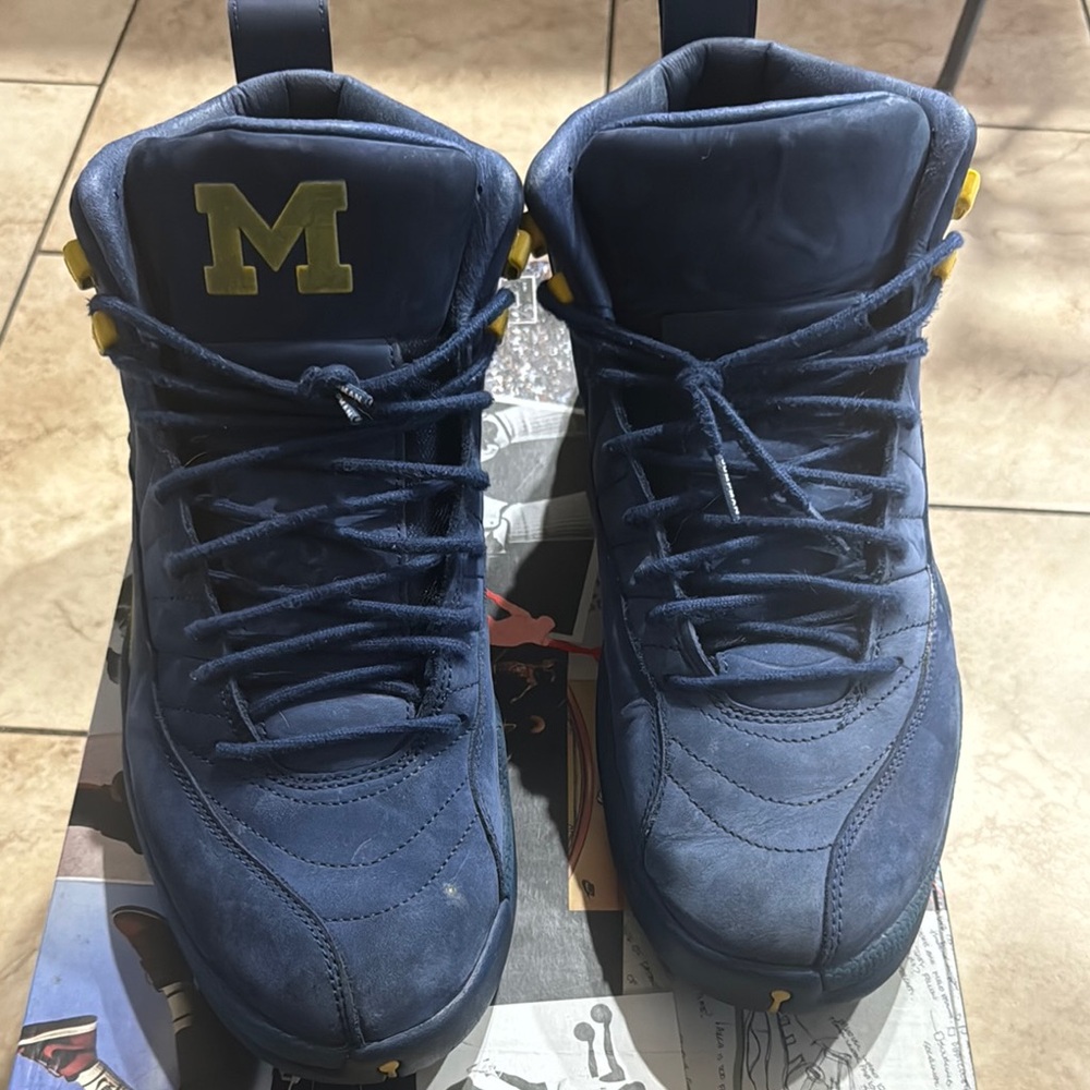 Used Air Jordan 12 “Michigan” size 13